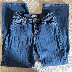 Levi 312 Perfectly Slimming Bootcut Jeans size 12P